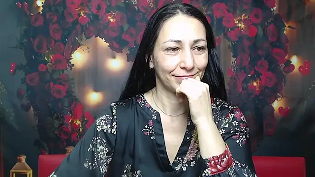 Snapshot of LiluGrants chatting on 02/21/25, 05:35 LiluGrants online show from 02/21/25, 05:35