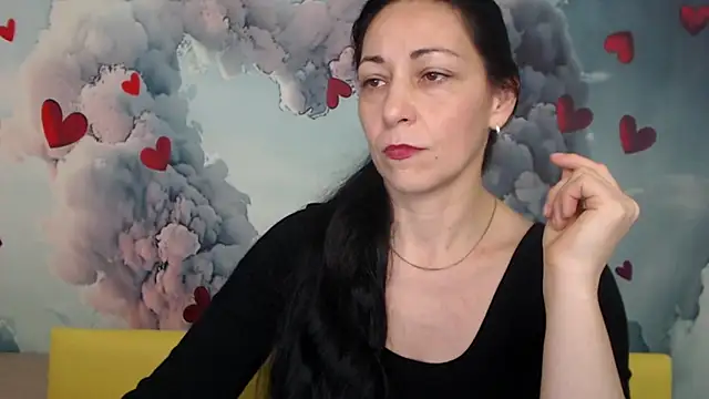 Snapshot of LiluGrants chatting on 03/07/25, 07:05 LiluGrants online show from 03/07/25, 07:05