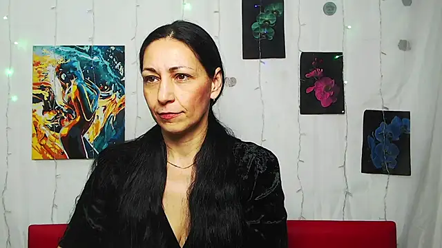 Snapshot of LiluGrants chatting on 03/13/25, 04:38 LiluGrants online show from 03/13/25, 04:38