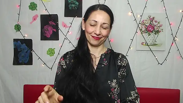 Snapshot of LiluGrants chatting on 03/21/25, 04:17 LiluGrants online show from 03/21/25, 04:17