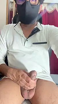 Hot budddy online show from 07/19/26, 07:06