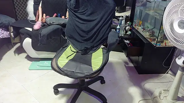 MaggaCass online show from 11/23/25, 07:35