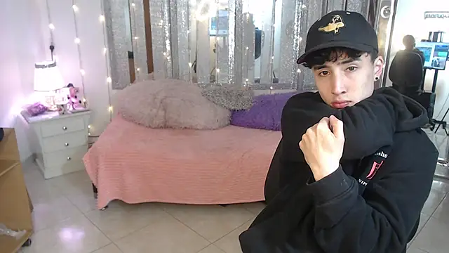 gojo satoru 18 online show from 01/23/25, 03:01