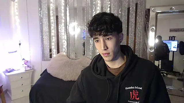 gojo satoru 18 online show from 02/14/25, 03:15