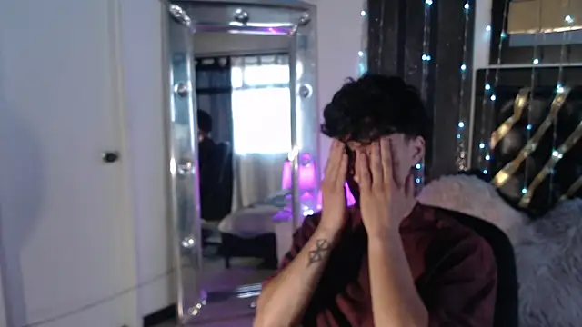 gojo satoru 18 online show from 09/13/25, 12:49