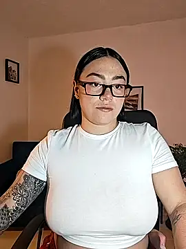 helena smith online show from 09/18/25, 05:31