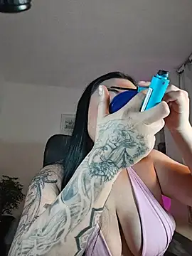 helena smith online show from 02/24/26, 04:54