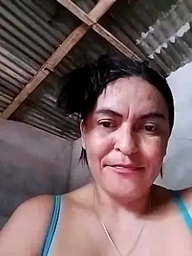 Snapshot of Horny-Mommy-Dirty chatting on 02/17/25, 07:31 Horny-Mommy-Dirty online show from 02/17/25, 07:31