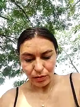Snapshot of Horny-Mommy-Dirty chatting on 03/01/25, 02:23 Horny-Mommy-Dirty online show from 03/01/25, 02:23