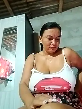 Snapshot of Horny-Mommy-Dirty chatting on 03/11/25, 12:50 Horny-Mommy-Dirty online show from 03/11/25, 12:50