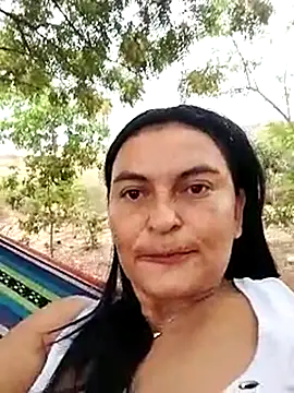 Snapshot of Horny-Mommy-Dirty chatting on 03/14/25, 01:57 Horny-Mommy-Dirty online show from 03/14/25, 01:57