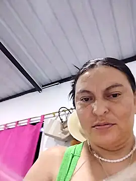 Horny-Mommy-Dirty online show from 04/21/26, 02:15