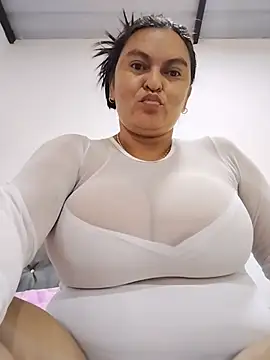 Horny-Mommy-Dirty online show from 06/09/26, 11:44
