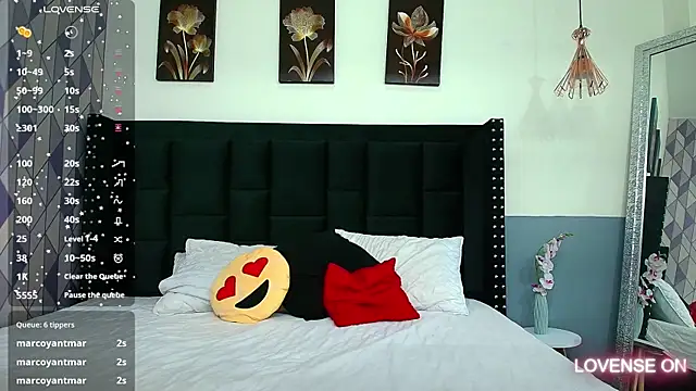 Beautifulskinny18 online show from 01/12/25, 07:53