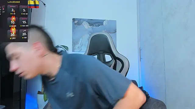 Yeiko Romero  online show from 11/26/25, 05:47