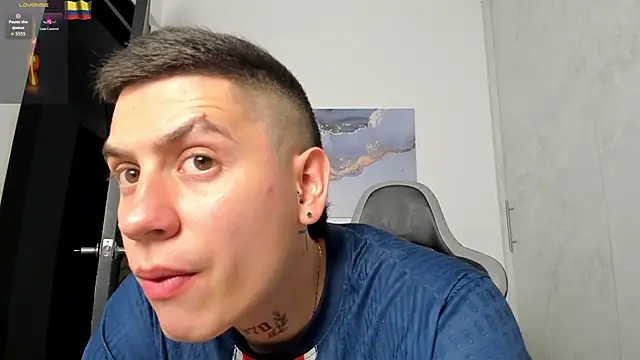 Yeiko Romero  online show from 02/25/26, 05:22