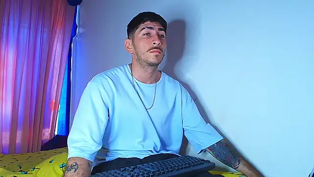 Thomass00 online show from 03/16/25, 05:28