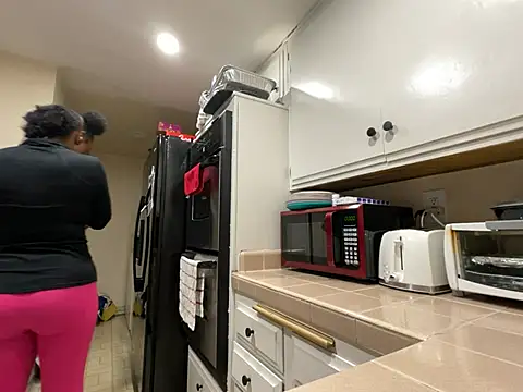 Snapshot of wynterheat chatting on 01/25/25, 02:26 wynterheat online show from 01/25/25, 02:26