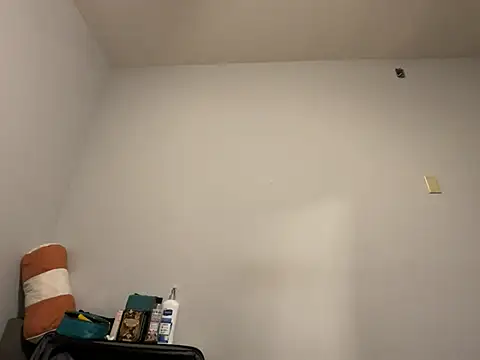 Snapshot of wynterheat chatting on 02/16/25, 03:15 wynterheat online show from 02/16/25, 03:15