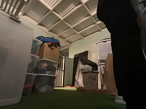 Snapshot of wynterheat chatting on 02/24/25, 07:22 wynterheat online show from 02/24/25, 07:22