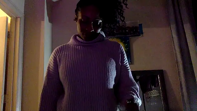 Snapshot of wynterheat chatting on 03/16/25, 06:20 wynterheat online show from 03/16/25, 06:20