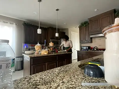 wynterheat online show from 03/29/26, 01:44