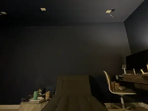 wynterheat online show from 04/18/26, 07:07