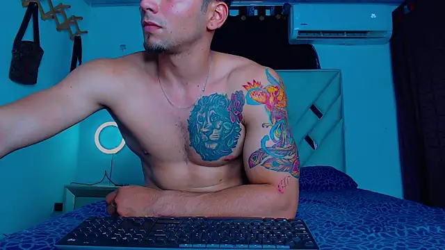 Rich boy01 online show from 02/27/25, 03:25