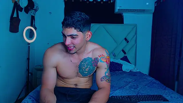 Rich boy01 online show from 03/06/25, 03:02