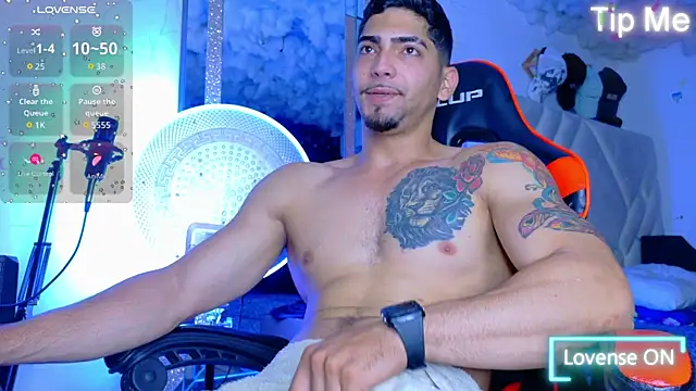 Rich boy01 online show from 10/11/25, 12:58