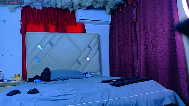 Rich boy01 online show from 06/04/26, 05:08
