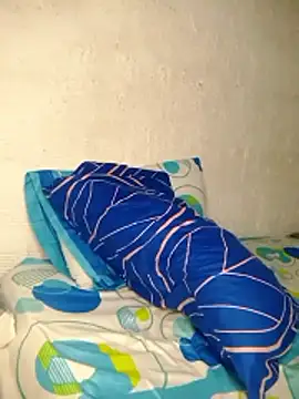 JaiderYeuriel online show from 12/20/25, 06:26