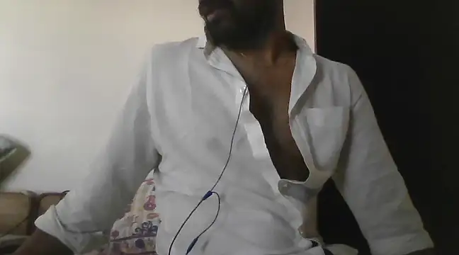 Snapshot of pushparajmodda chatting on 03/06/25, 03:35 pushparajmodda online show from 03/06/25, 03:35