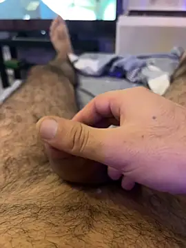 Snapshot of tikitaka97 chatting on 12/11/24, 10:27 tikitaka97 online show from 12/11/24, 10:27