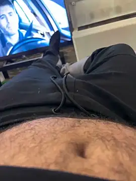 Snapshot of tikitaka97 chatting on 12/19/24, 06:56 tikitaka97 online show from 12/19/24, 06:56