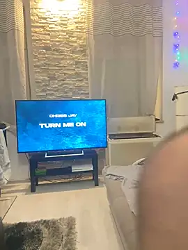 Snapshot of tikitaka97 chatting on 12/20/24, 10:11 tikitaka97 online show from 12/20/24, 10:11