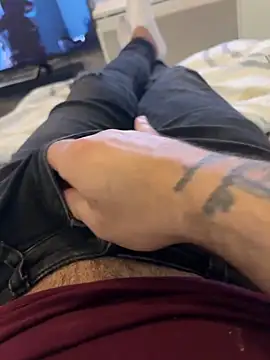 Snapshot of tikitaka97 chatting on 01/31/25, 11:46 tikitaka97 online show from 01/31/25, 11:46