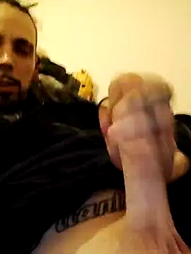 Snapshot of Casaltesudex chatting on 01/07/25, 04:18 Casaltesudex online show from 01/07/25, 04:18