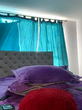 Snapshot of samy_0107 chatting on 11/26/25, 08:54 samy 0107 online show from 11/26/25, 08:54