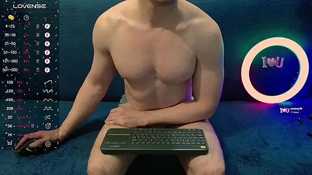 sasha nik online show from 11/11/25, 02:11