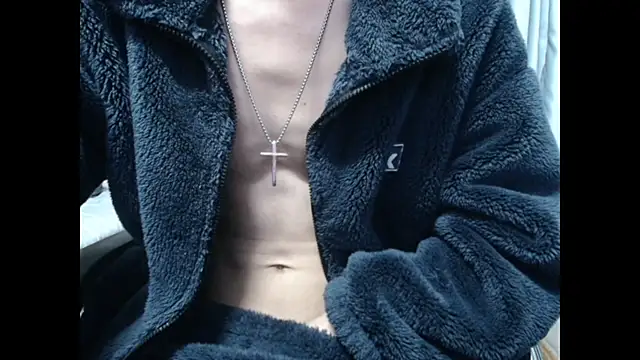 wujiaxing22 online show from 12/23/24, 04:28