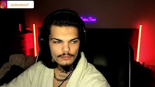 JordanShow online show from 12/01/25, 04:23