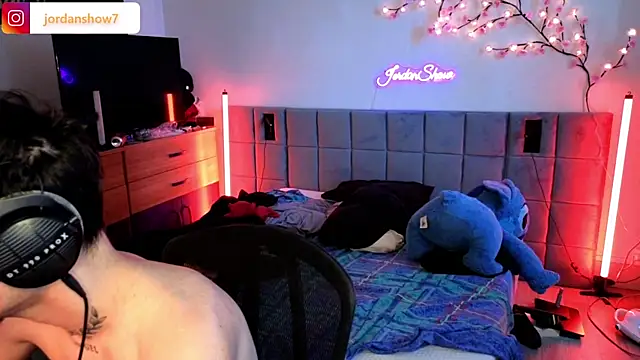 JordanShow online show from 03/25/26, 02:45