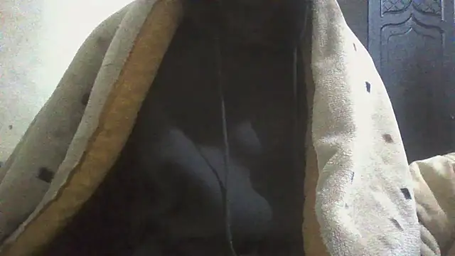 Snapshot of BRawSocietyy chatting on 06/06/26, 10:25 BRawSocietyy online show from 06/06/26, 10:25