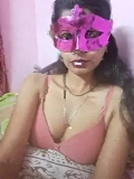 Snapshot of Nandinip2706 chatting on 02/21/26, 01:01 Nandinip2706 online show from 02/21/26, 01:01