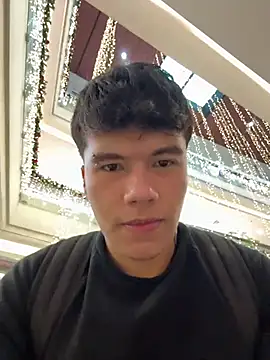 Logan smith1 online show from 12/16/25, 08:03