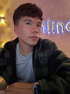 Logan smith1 online show from 02/04/26, 07:14