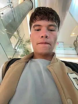 Logan smith1 online show from 02/13/26, 07:32