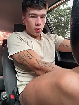 Logan smith1 online show from 04/19/26, 07:38