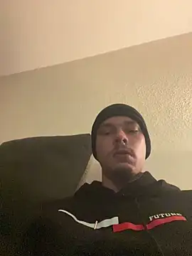 Snapshot of big_cock_is_back chatting on 11/22/25, 07:24 big cock is back online show from 11/22/25, 07:24